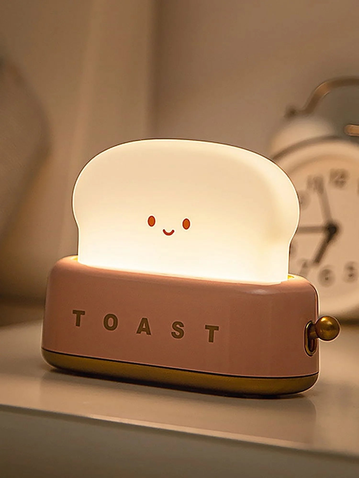 Cute Bread Night Light Usb Rechargable Desk Lamp Bedroom Bedside Sleep Light Reading Light for Office Bedroom Living Room